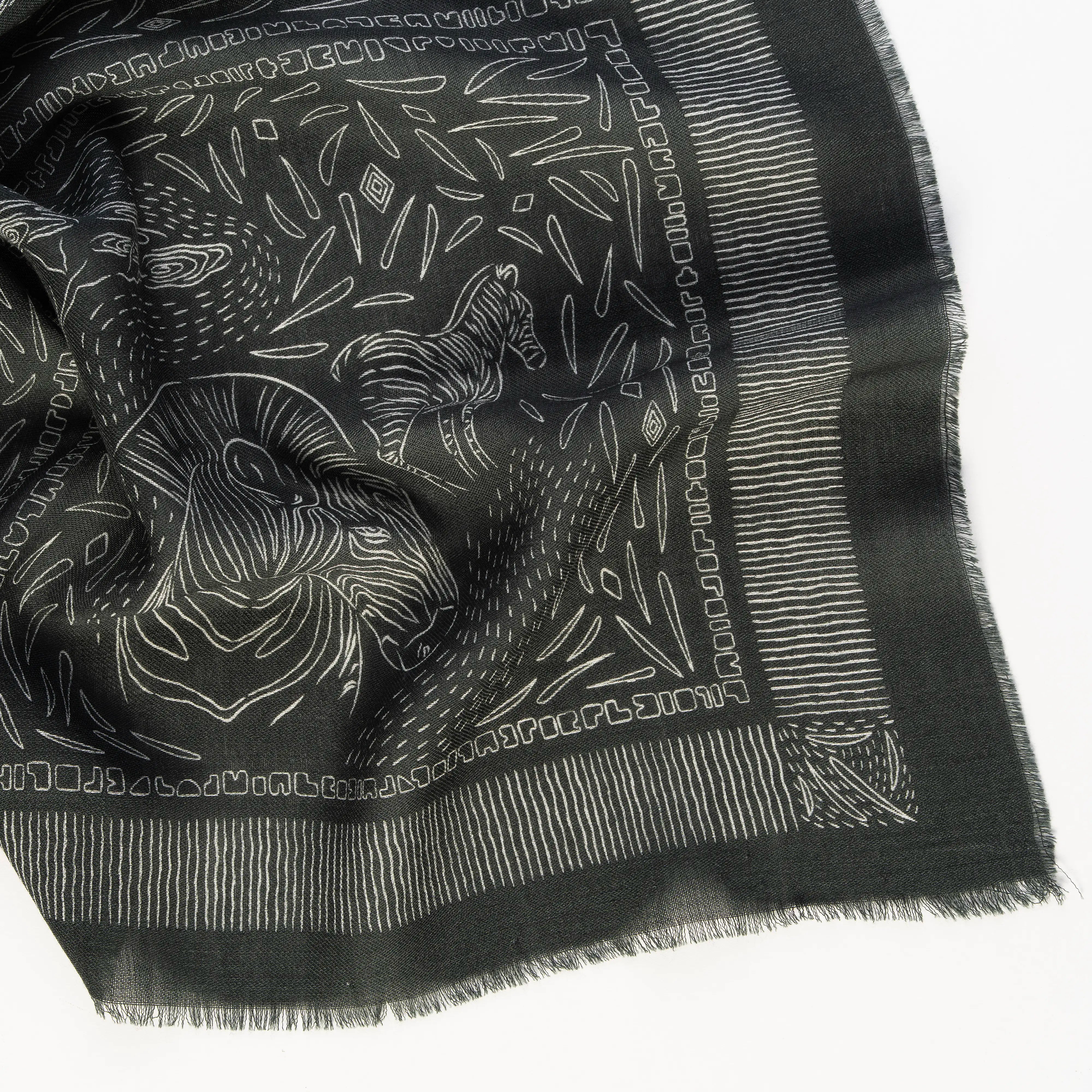 Safari Smoky Forest Black