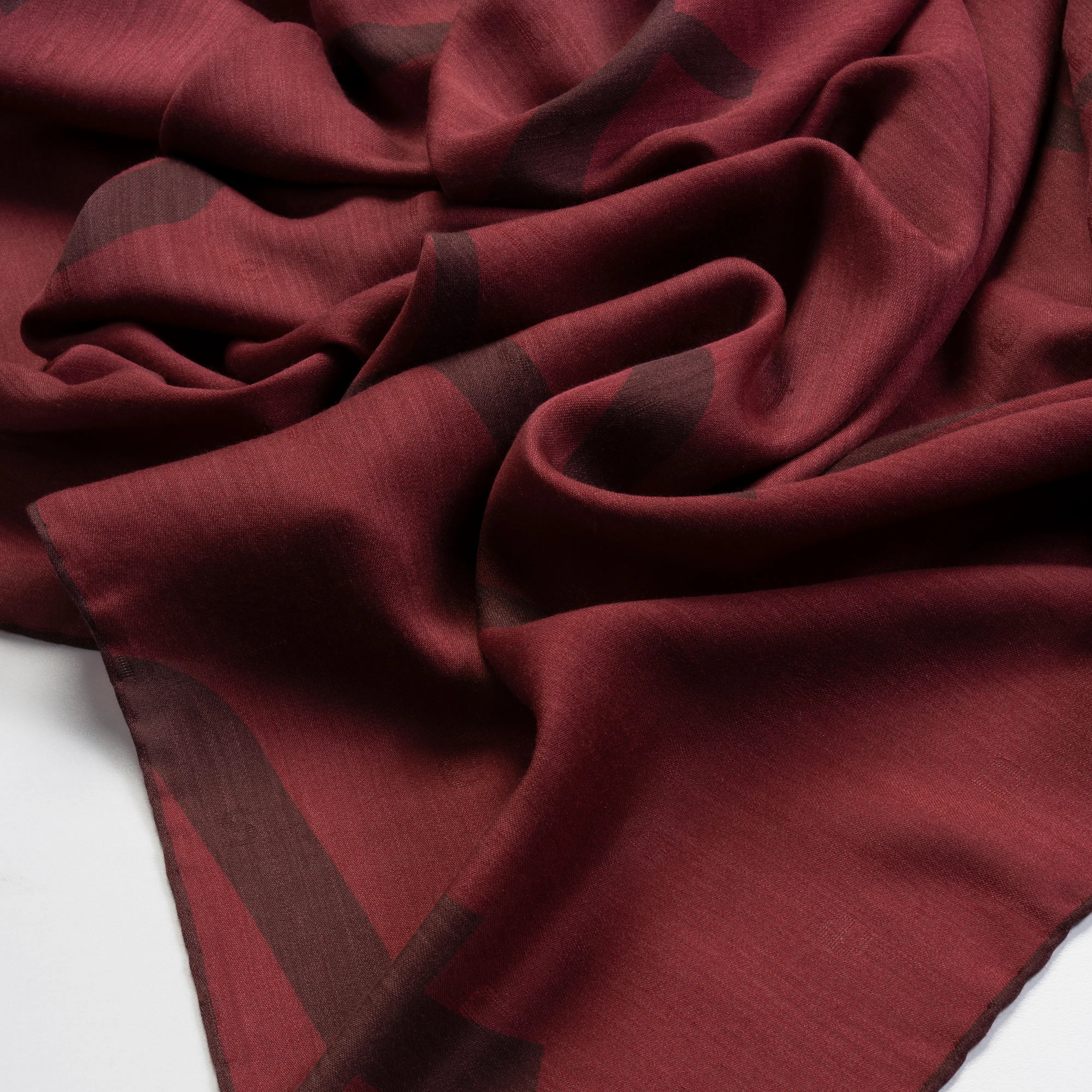 Sense the Pebble Stole