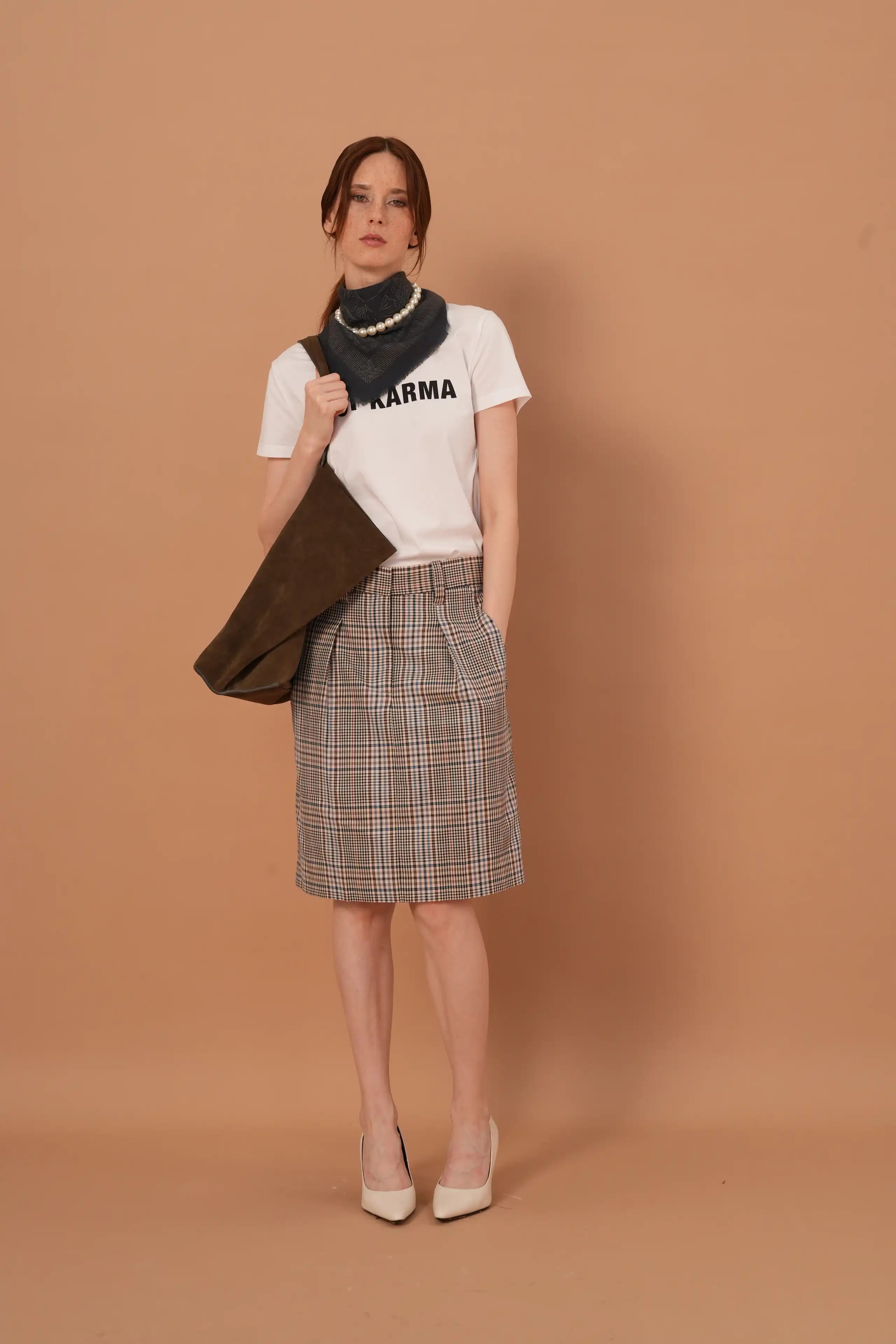 La Mer Subtle Navy and Golden