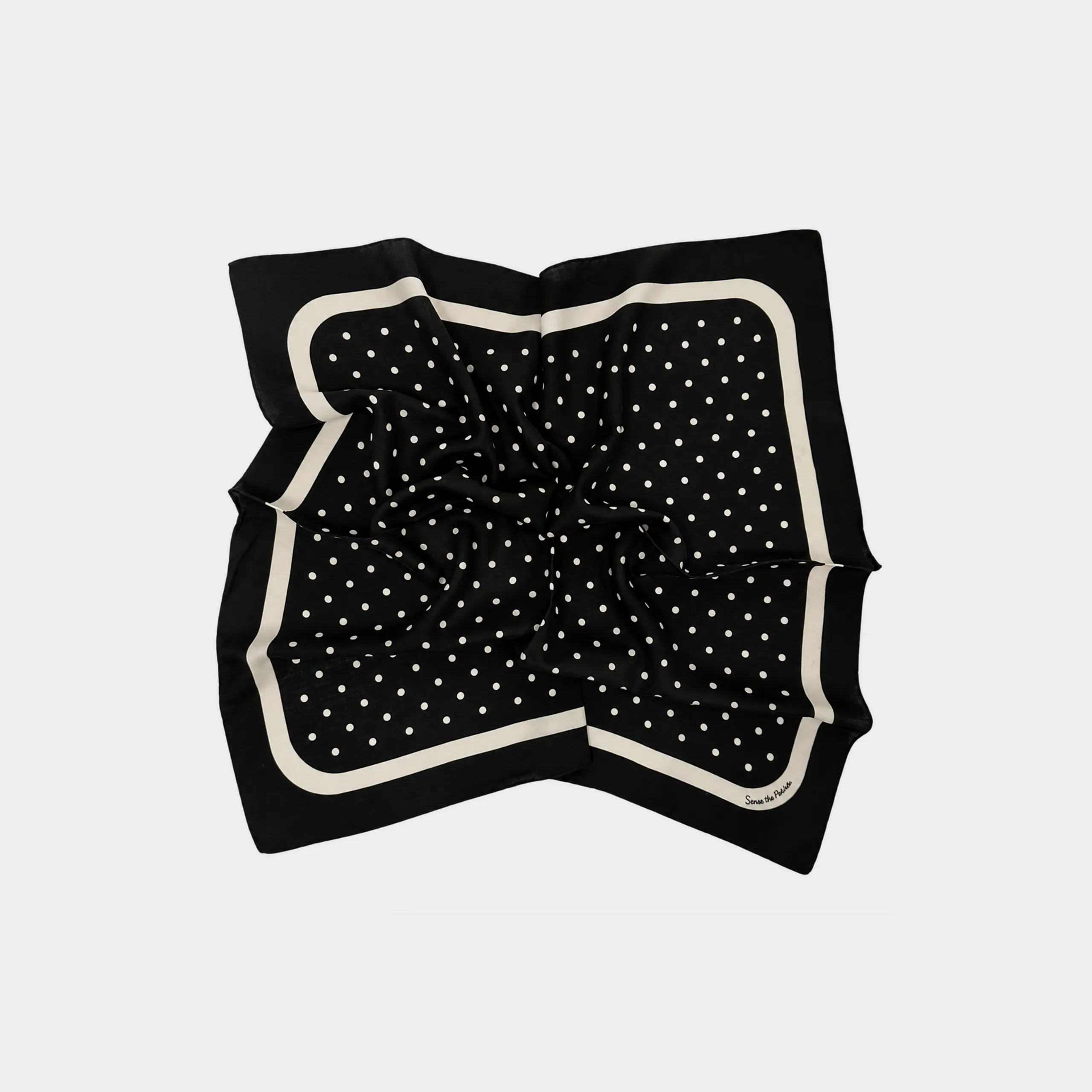 Polka Dots Black